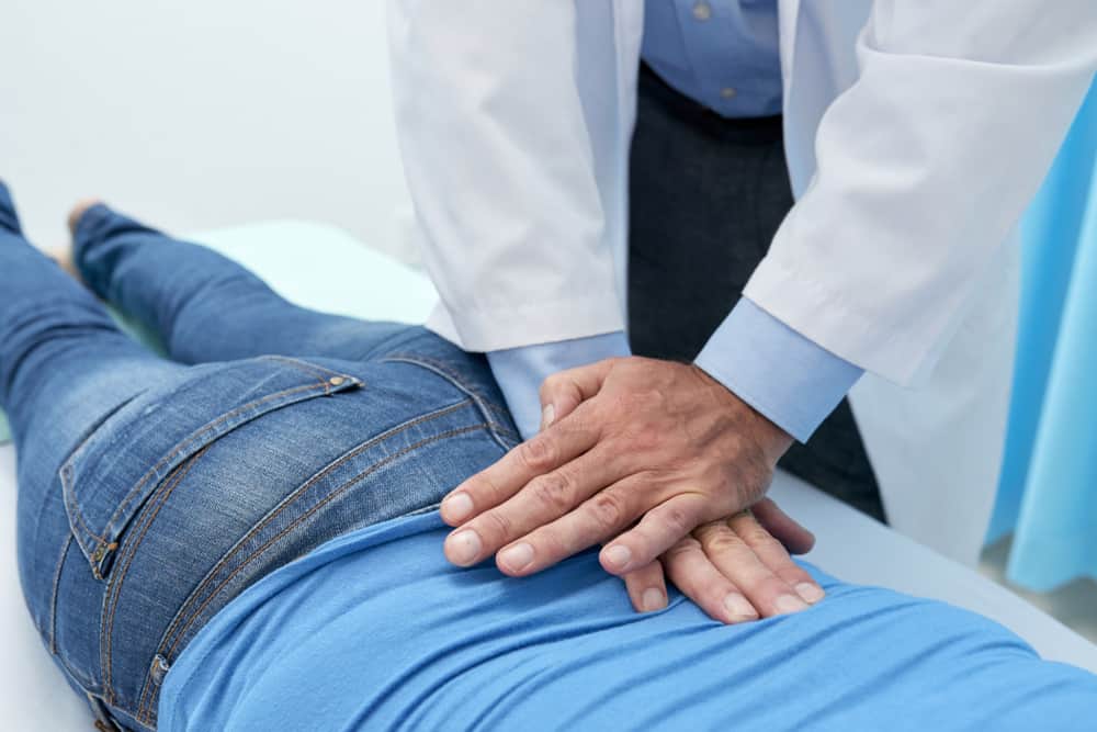 Chiropractic Care: Is Spine Alignment Safe?