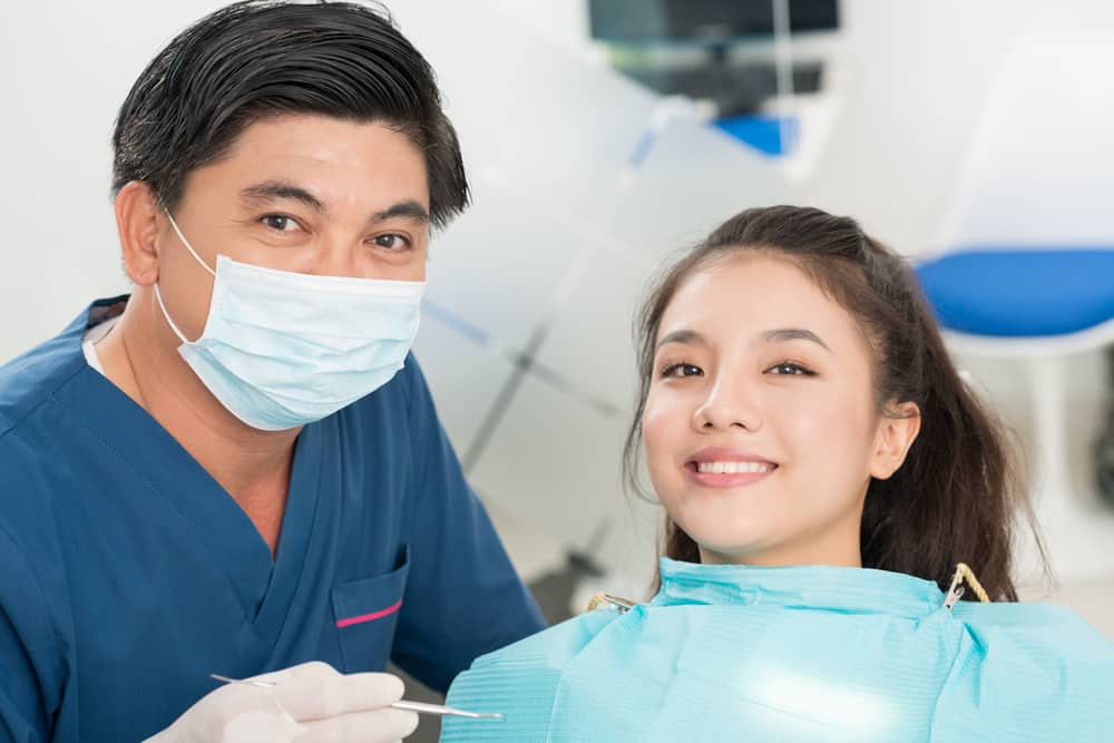 Orthodontist vs Dentist What's the Difference? Who Should You Go to?