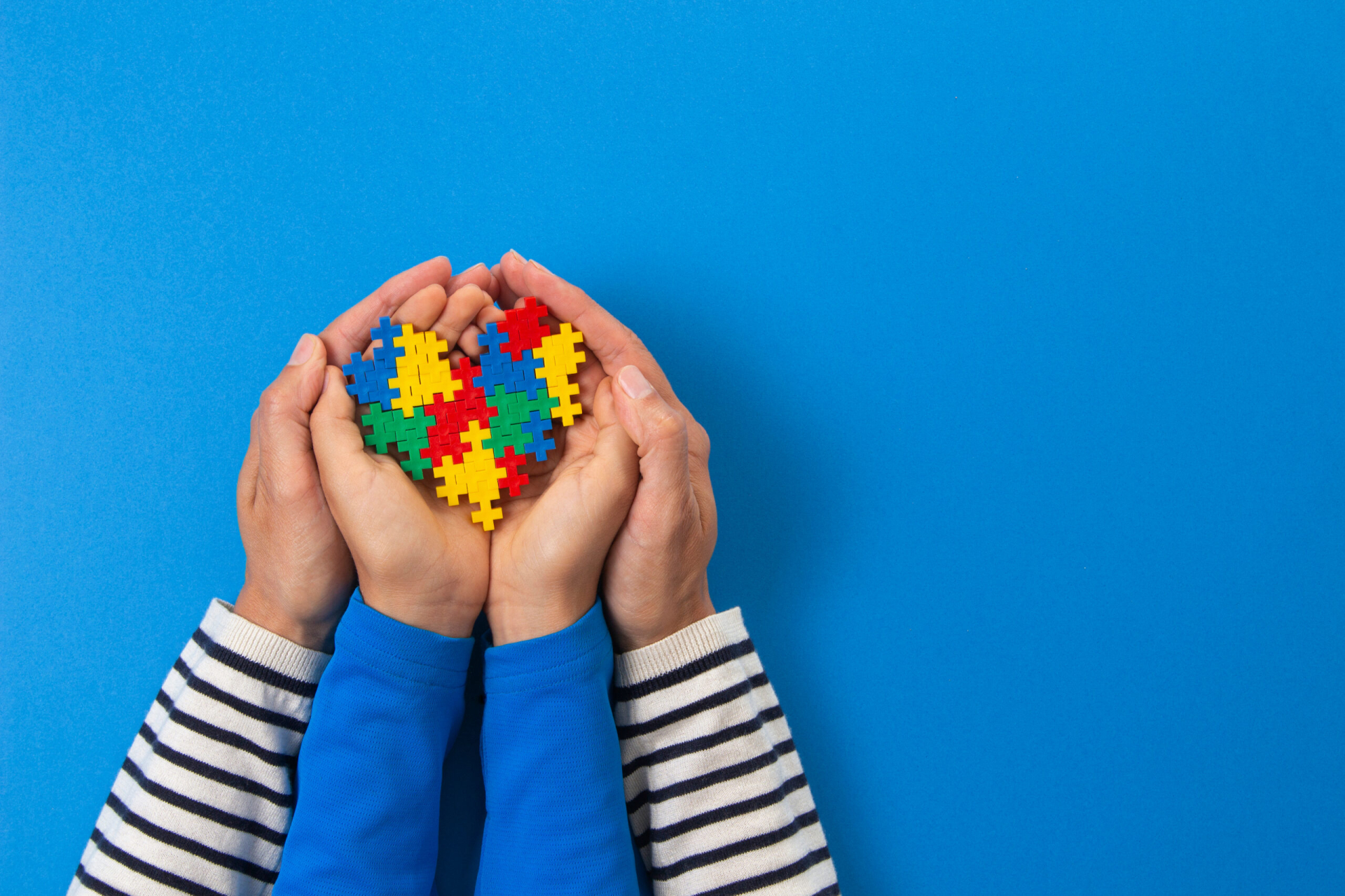How to Help a Child with Asperger's Make Friends: Tips for Parents