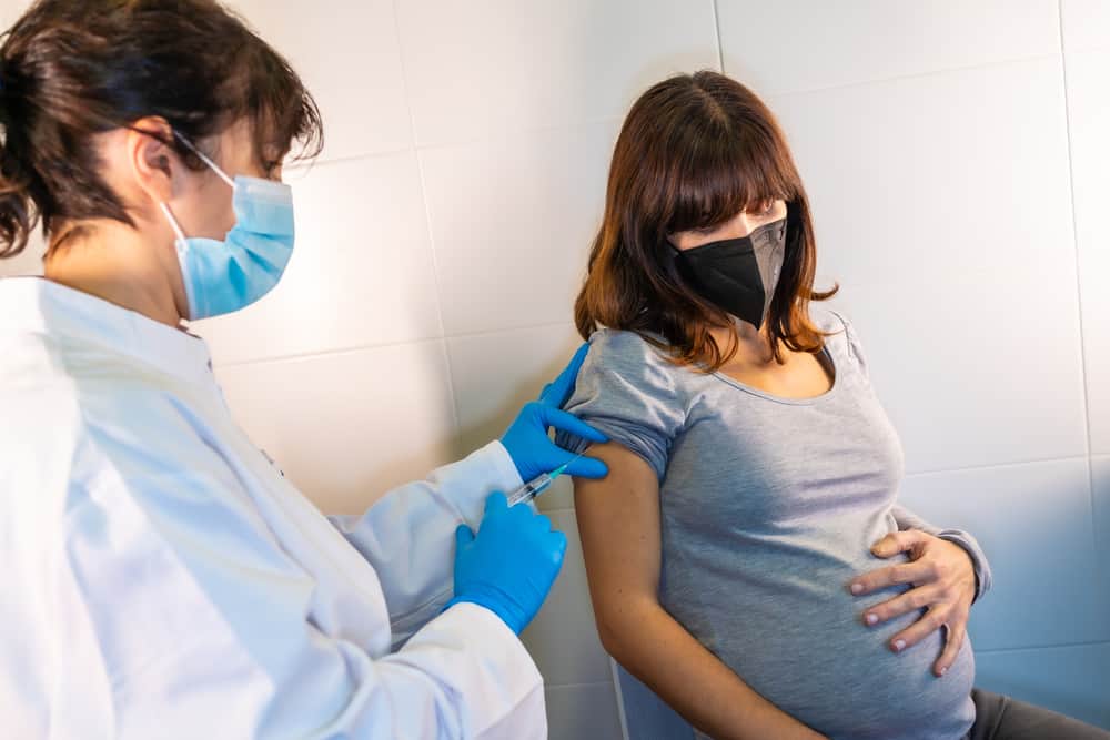 Can Pregnant Women Get the COVID Vaccine? How Safe Is It?