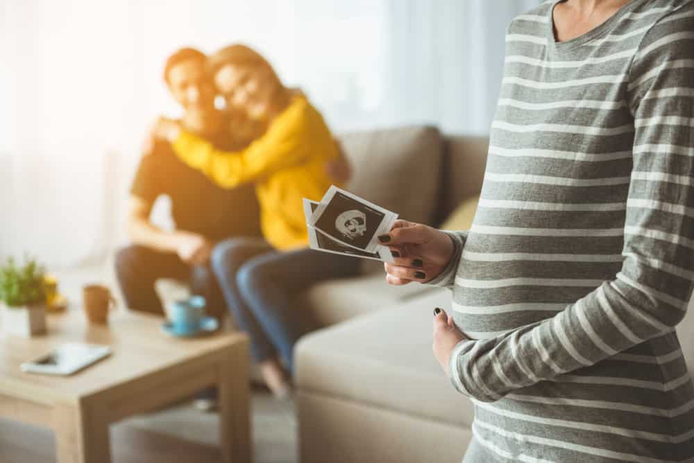 Here's What You Need To Know About Surrogate Pregnancy