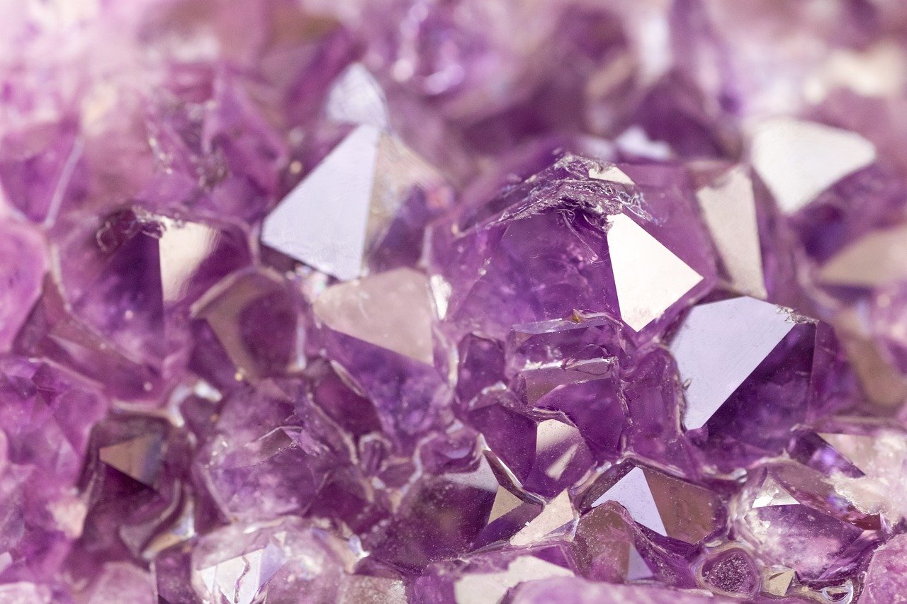 The Truth Behind "Healing Crystals"