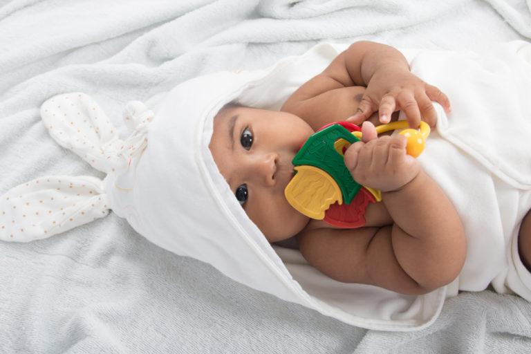 Baby Food For 6 Months: What Should They Be Eating?