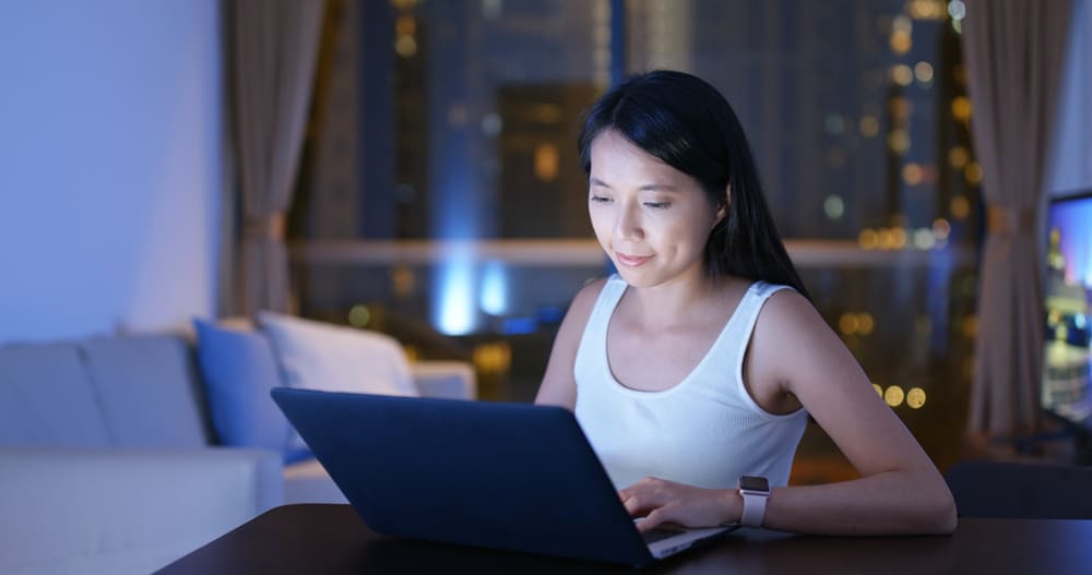 Can Sunscreen Protect Against Blue Light? Let's Find Out