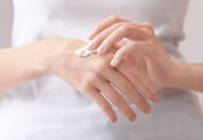 Gamot Para Sa Makating Balat: Heto Ang Maaari Mong Subukan