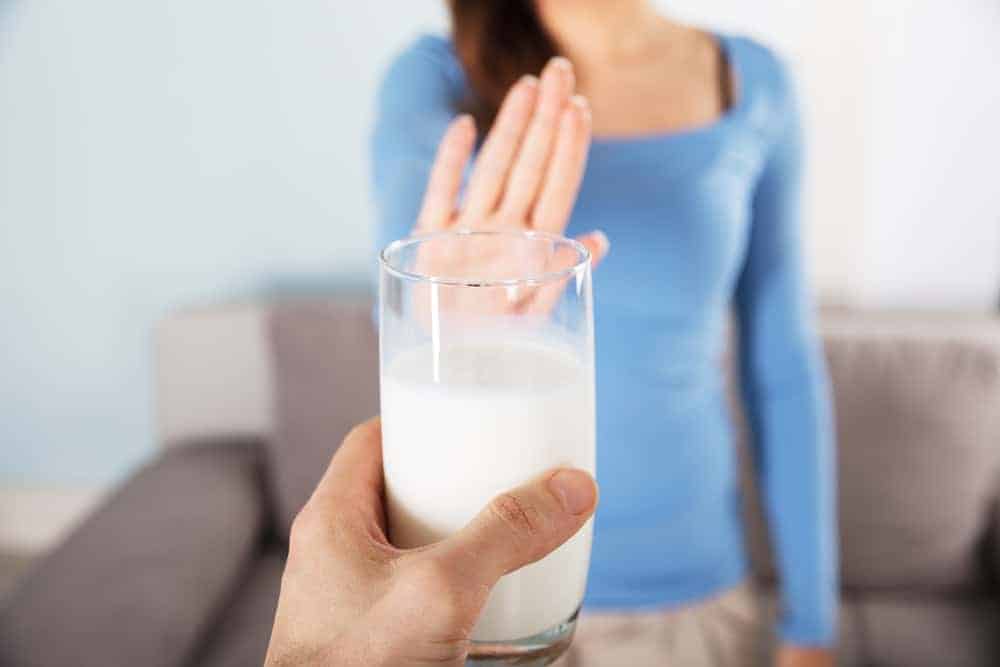 Ano ang Dairy Allergy, at ano ang Pinagkaiba nito sa Lactose Intolerance?