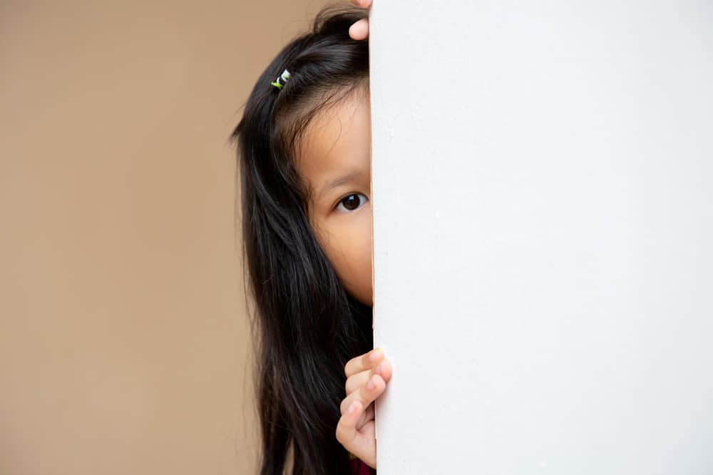 Mahiyain Na Bata: Social Communication Disorder Nga Ba Ito? Alamin Dito