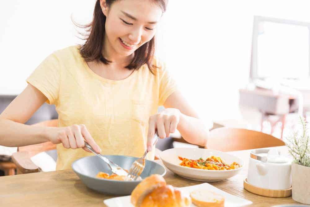 Hummus: Anong Sustansya Ang Mayroon Ito?