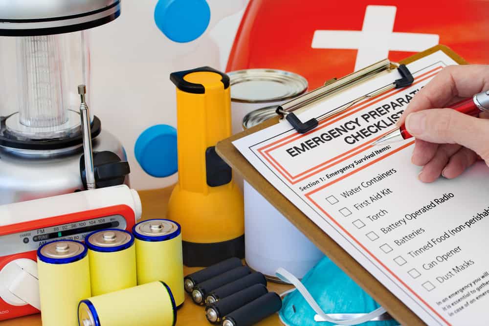 safety-tips-kapag-may-bagyo