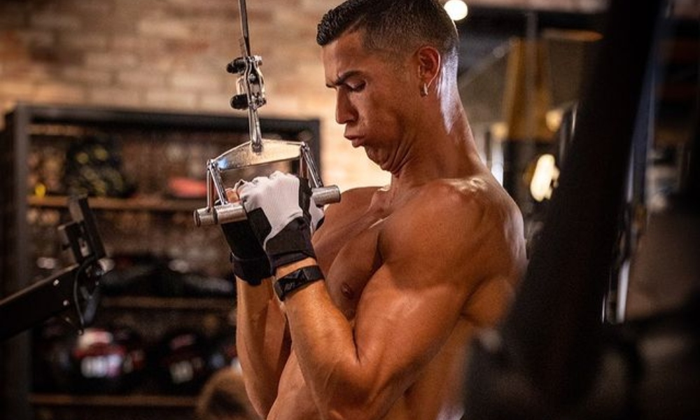 Ano Ang Workout Routine Ni Cristiano Ronaldo Na Maaaring Subukan?