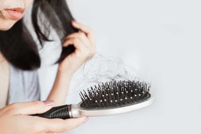 Sleeping With Wet Hair: Is It Really Harmful?