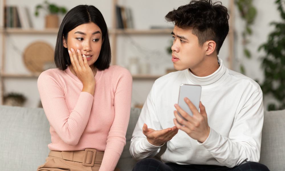 Ano Ang Dapat Gawin Kapag Addict Sa Phone Ang Asawa?