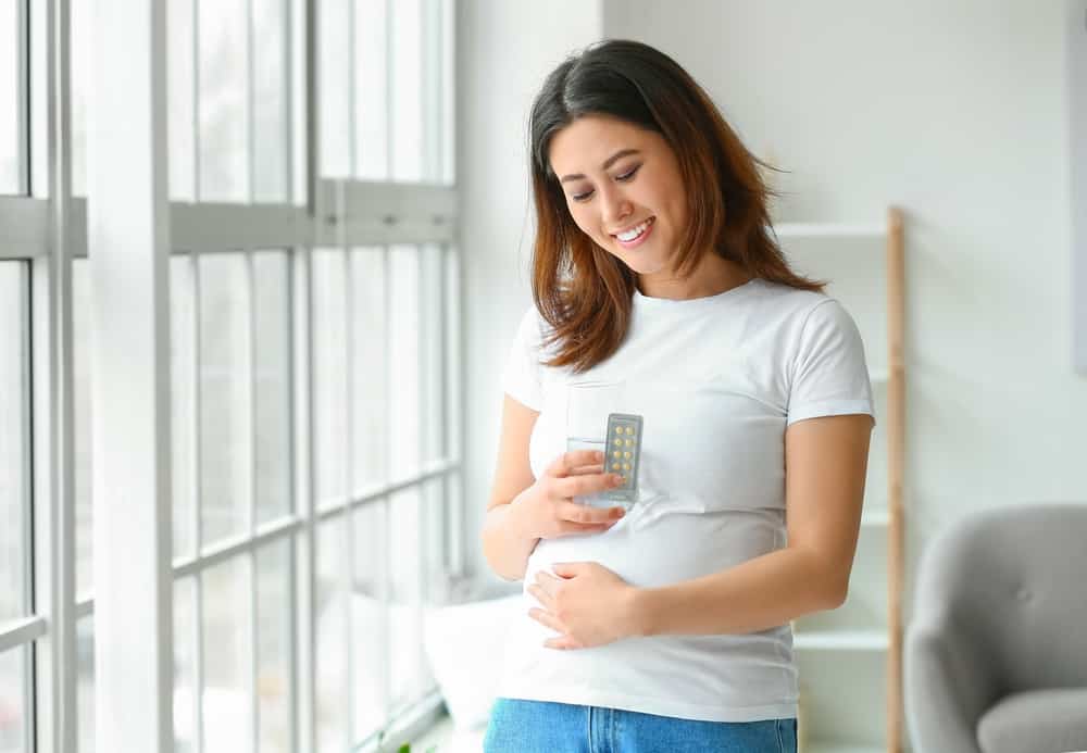 Preggers? Eto ang mga vitamins para sa mga buntis!