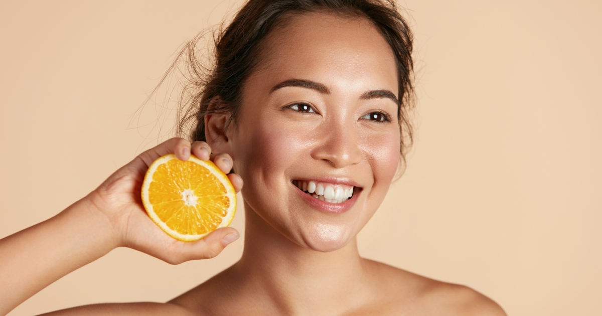 Skin Vitamins: Ano Ito, at Paano Ito Nakatutulong sa Kalusugan ng Balat?