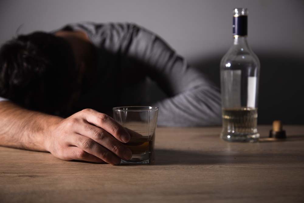 Alcohol Use Disorder: 8 Senyales Na Mayroon Kang Alcohol Abuse!