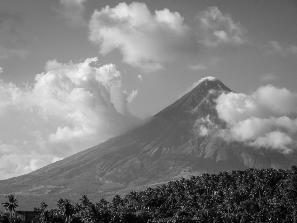 bulkang-mayon-ashfall